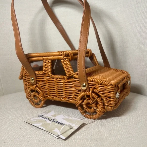 Super duper cute AF Tommy Bahama Woven Basket Car  Handbag. 🚗 - Picture 4 of 9